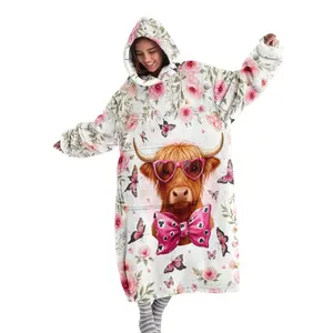 hoodie blanket，Wearable Blanket，Hooded Blanket Wearable Throw, Cozy Hooded Blanket, Highland Cow Print Flannel Blanket, Cow Pattern Blanket, Soft Warm Blanket for Sofa Home Leisure Air Conditioning Nap Office Bed Camping Travel Gift，Christmas Gift