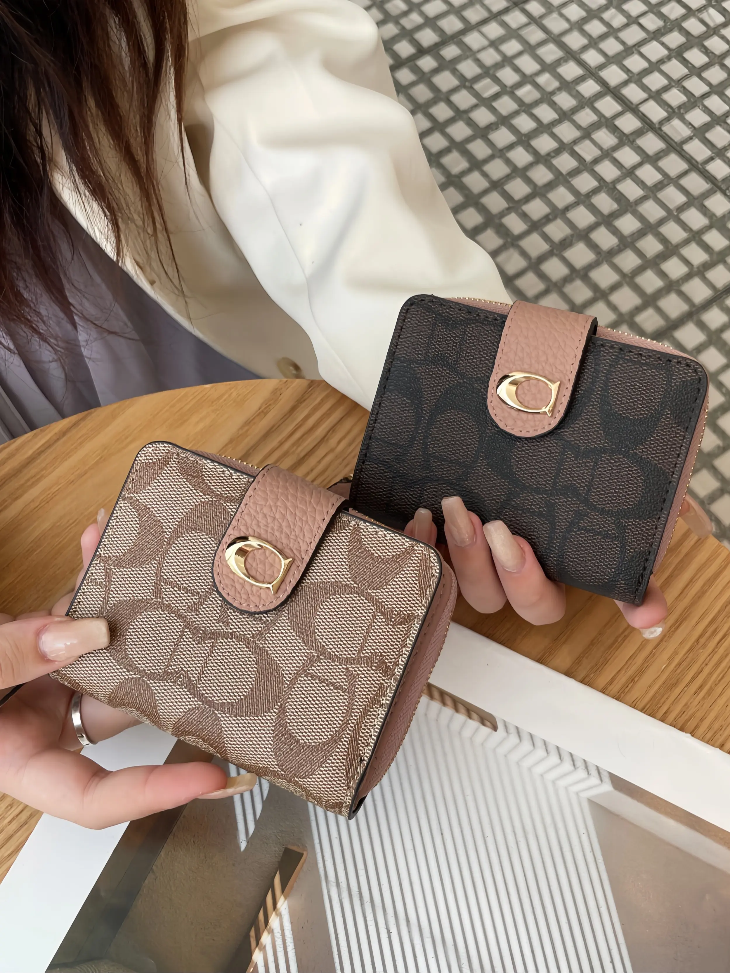 Fashion Short Wallet for Women, New Style Card Holder, Card Slots Wallet, High-End Leather Money Clip, Elegant Coin Purse, Stylish Accessory