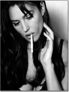 No Framed, Posters for Room Aesthetic Vintage Monica Bellucci Sexy Poster