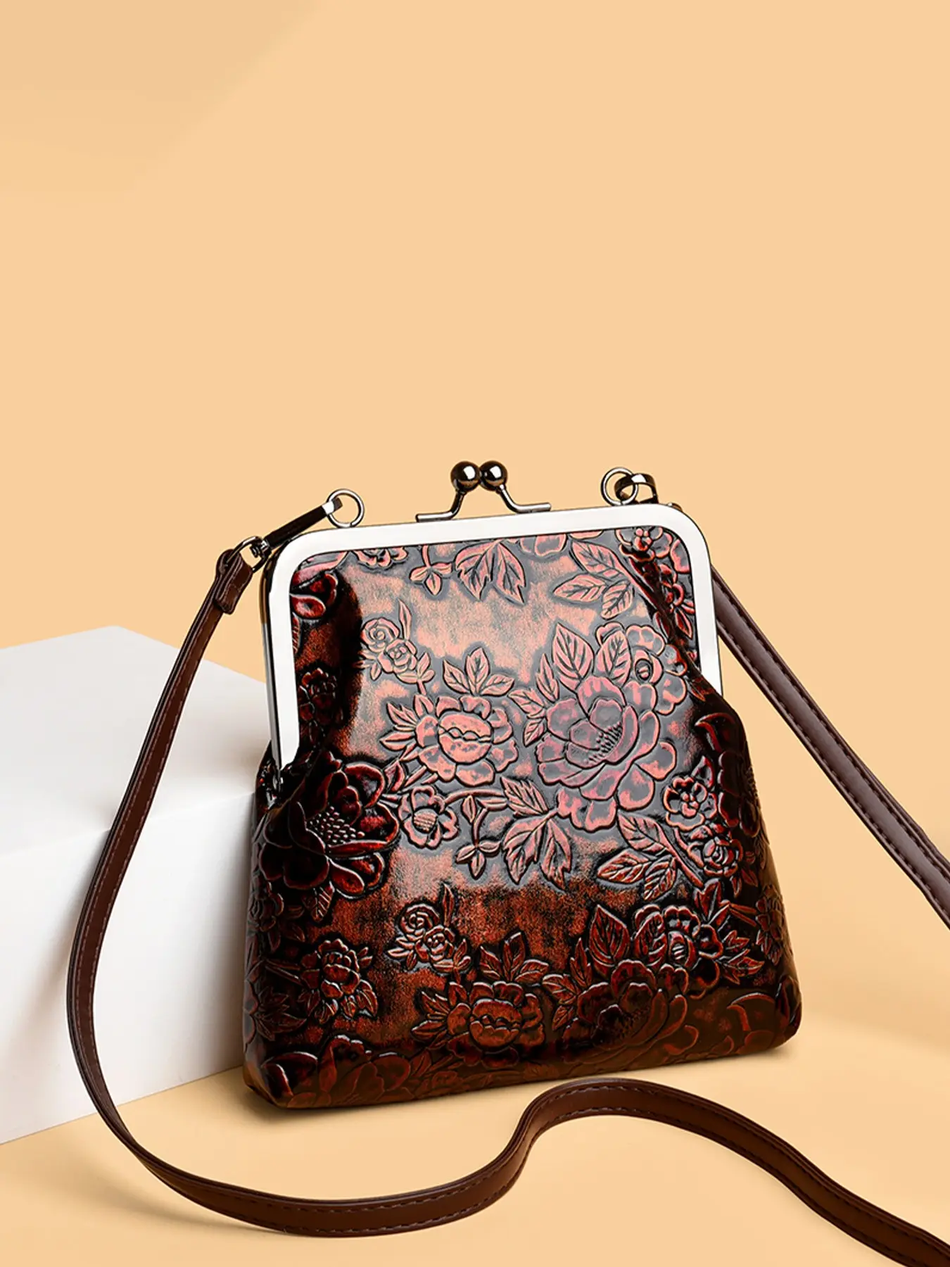 1pc Ladies' handbag with retro floral embossed adjustable shoulder strap, suitable for banquets, tea parties, dates, gifts, daily carry on bags, Fashion Purses, Fashionable Shoulder Bag, designed for elegant ladies as a classic, Vintage Purse