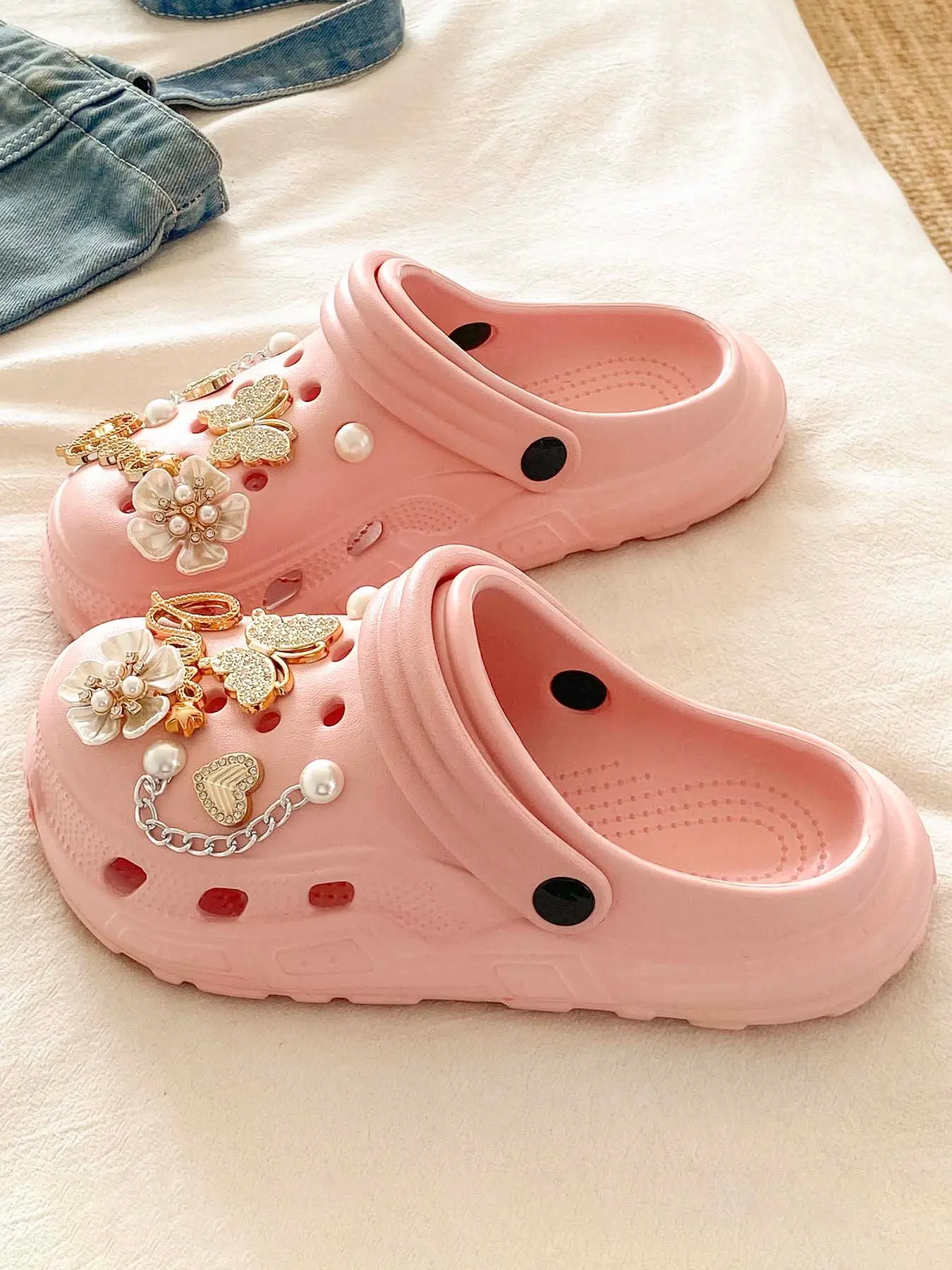 Summer Trendy Korean Style Soft Sole Holey Shoes for Women, Eva Outdoor Casual Comfortable Fashion Versatile Beach Home Sandals, Daily Commute Footwear, Slipper Shoes, Outdoor Beach Slippers, Fashionable Soft Slippers