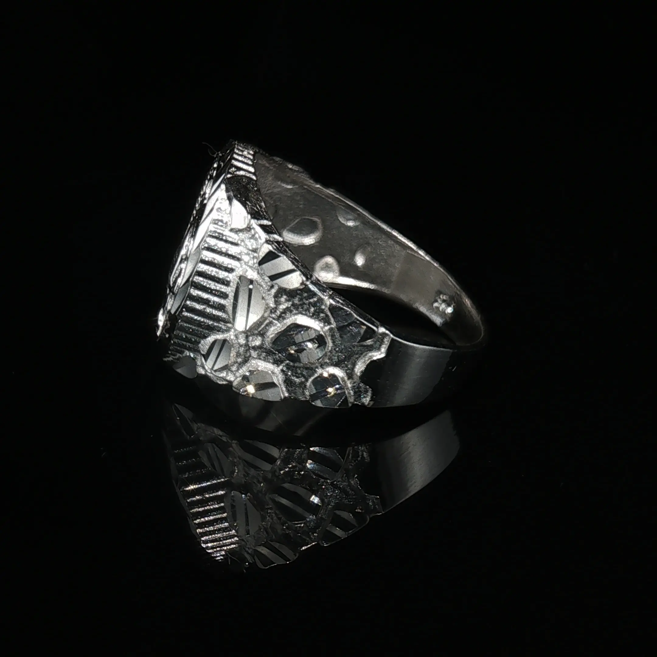 925 Silver Small Round Centenario nugget ring