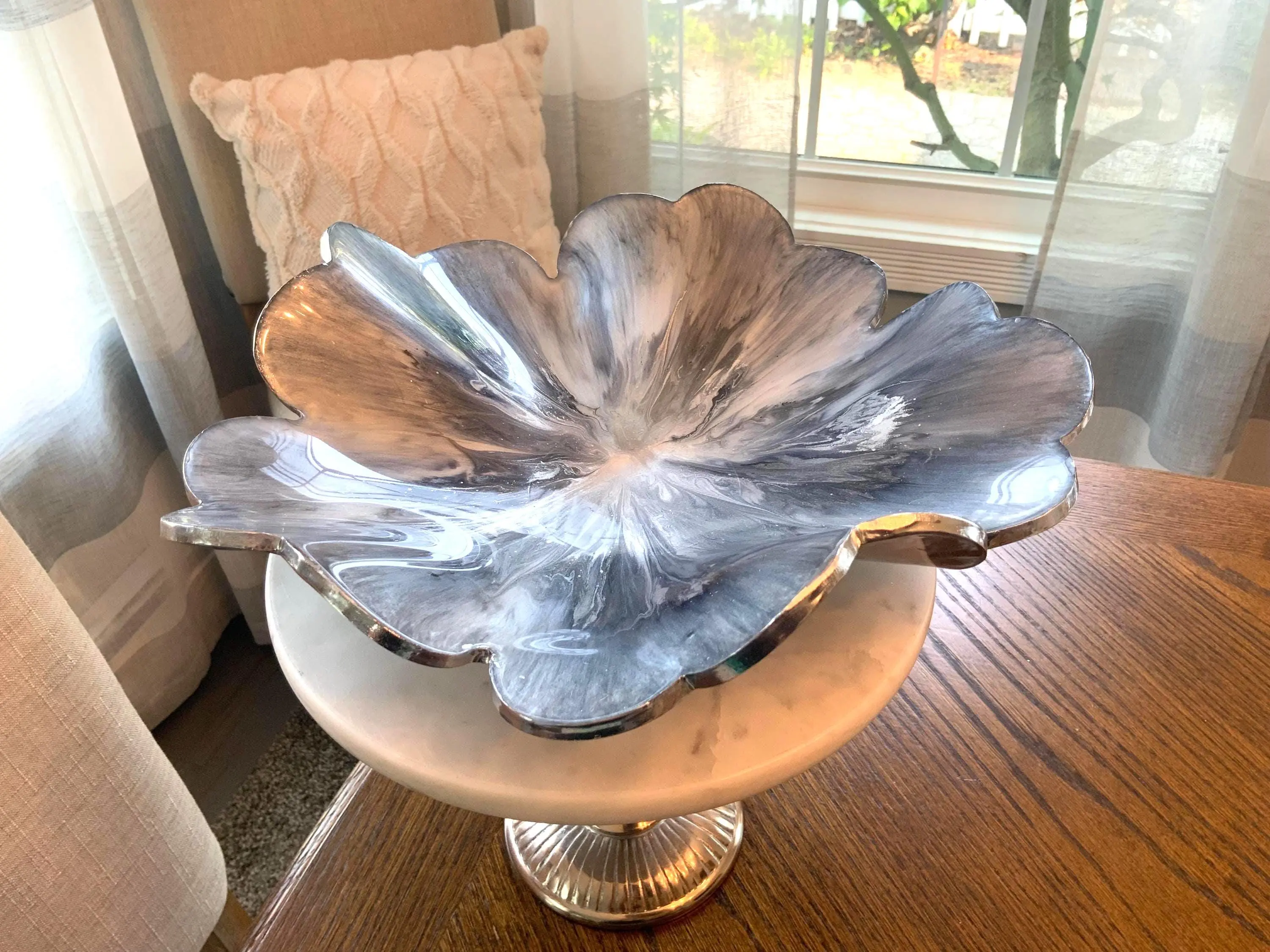 Classic 11¾ inch (11¾" Diameter) Resin Silver-Layered Metal Bowl - 1-of-a-kind Handcrafted Home Décor, Kitchen Tableware for Dining,Fruit Use, Ideal for Anyone Who Appreciates Refined Accents