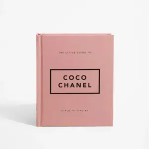 [BOOK/LIBRO] The Little Guide to Coco Chanel: Style to Live by -- Orange Hippo!, Hardcover