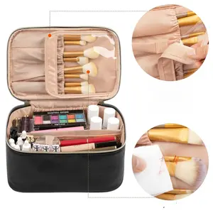Makeup Bag, Portable Cosmetic Bag, Large Capacity Travel Makeup Case Organizer, Black For Women Toiletry Bag for Girls Traveling With Handle and Divider