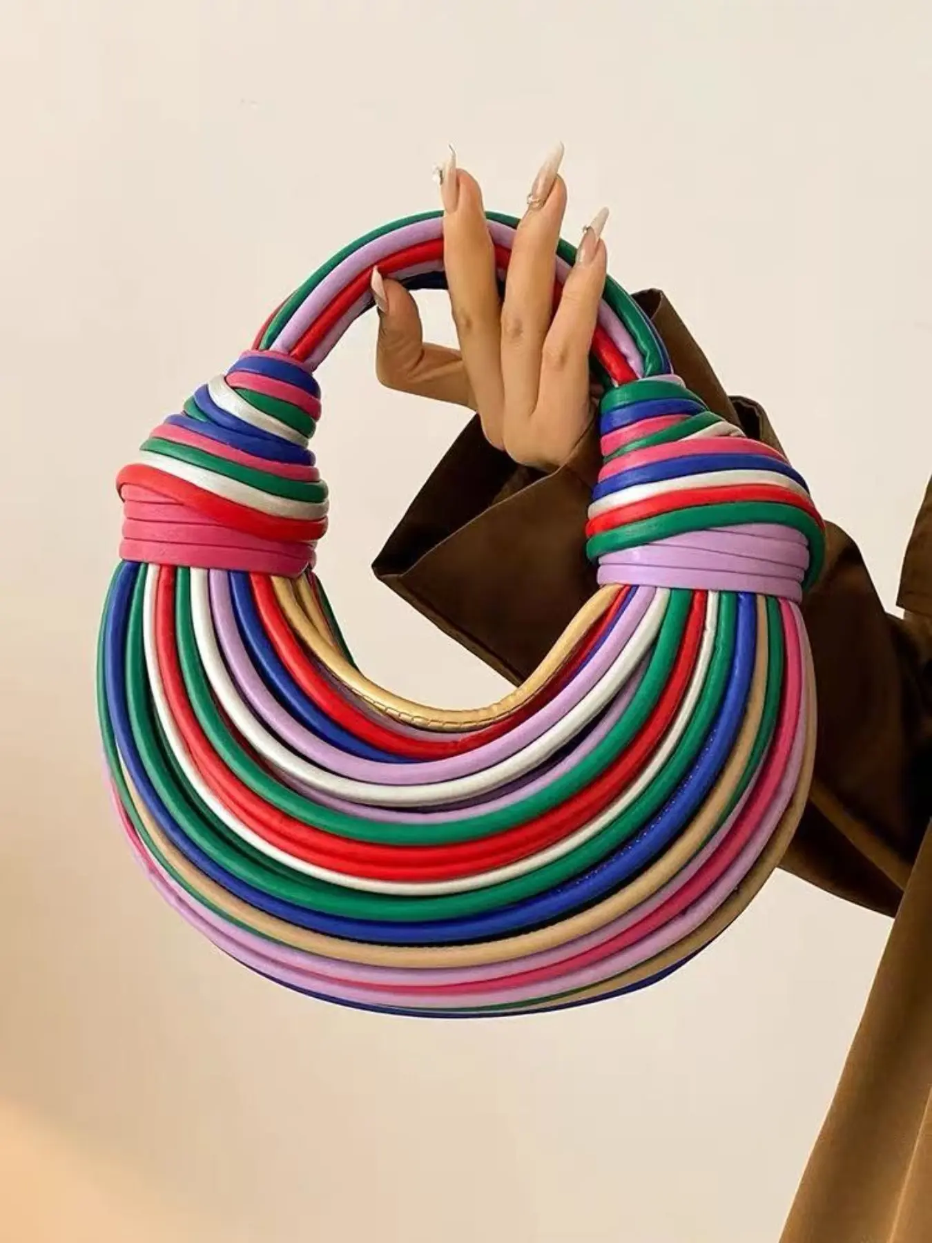 Knotted woven Handbags for Women elegant colorful Hand bags Hand Shoulder Bag Evening Clutch Luxury Designer Brand Noodle Bags Crescent Moon Bag Very suitable for wedding and banquet fashion party dresses and work bags.