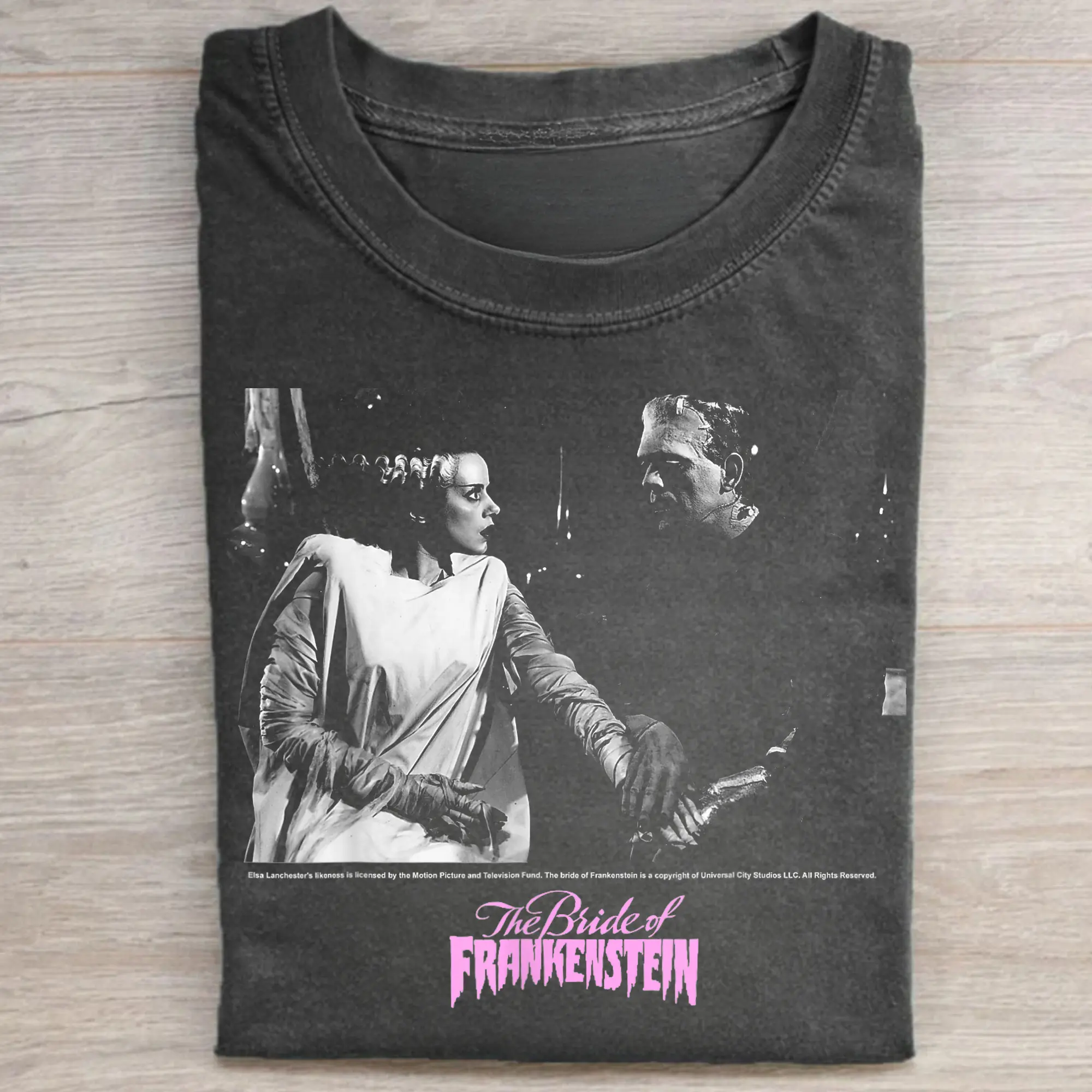 Men's Bride of Frankenstein Graphic Tshirt, Vintage Gothic Horror Cotton Fabric Short-Sleeve Casual Top, Menswear, Printed, Round Neck, Streetwear, Shortsleeve, Horror Art, All Seasons, Crew Neck, Fitted, Lightweight, Graphic Print, Fitted Cut, Movie Artw