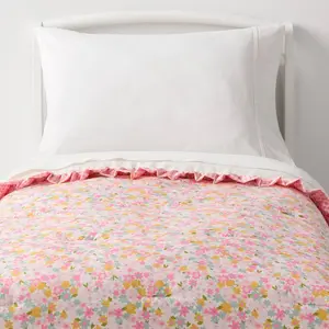 Toddler Crinkle Bow Gingham Floral Kids' Comforter - Pillowfort