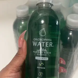 Chlorophyll Water® (Case of 6): Chlorophyll and Ultra-Purified Water with Essential Plant-Based Vitamins A, B12, C and D3