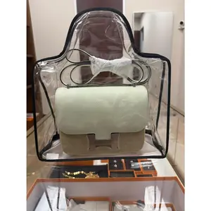 Pre-owned HERMÈS Ep Leather Crossbody Bags HERMES CONSTANCE 19 VERT FIZZ U STAMP