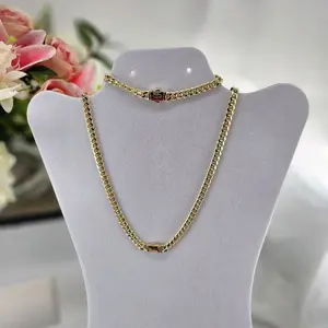bebe  mona cuban link  set.   22 inch necklace and 7.5 inch bracelet
