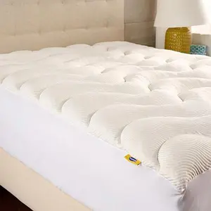 Dr. Scholl's Float-On-Air Quilted Mattress Pad Dr. Scholl's Float-On-Air Quilted Mattress Pad