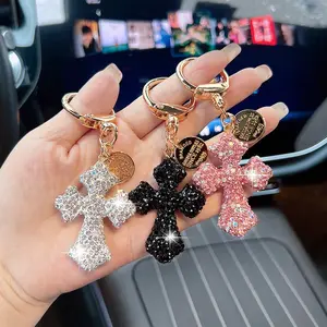 Creative Cross Car Keychain, Fashionable Alloy Keychain, Unique Elegant Bag Charm, Lucky Cross Key Chain Gift, Perfect Accessory for Cars and Bags, Bling Bling Keychains, Keychain Jewelry, Stylish Keychain, Key Accessories