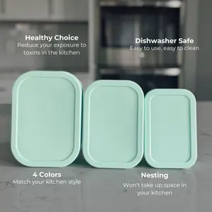 Medium Rectangular Silicone Food Storage Container 24 oz 