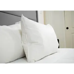 Down Etc. 25% White Goose Down / 75% White Goose Feather Pillow