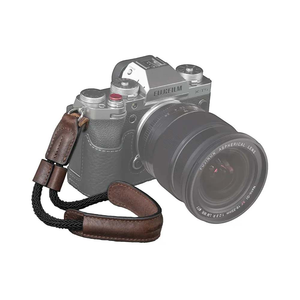 SmallRig Camera Wrist Strap, Vintage Leather Camera Hand Strap for DSLR SLR Mirrorless, Adjustable Safety Strap for Fujifilm X-T5 X-T4 X-T3 X-T30 X-E4 X100V and Other Compact Cameras, Brown - 3926