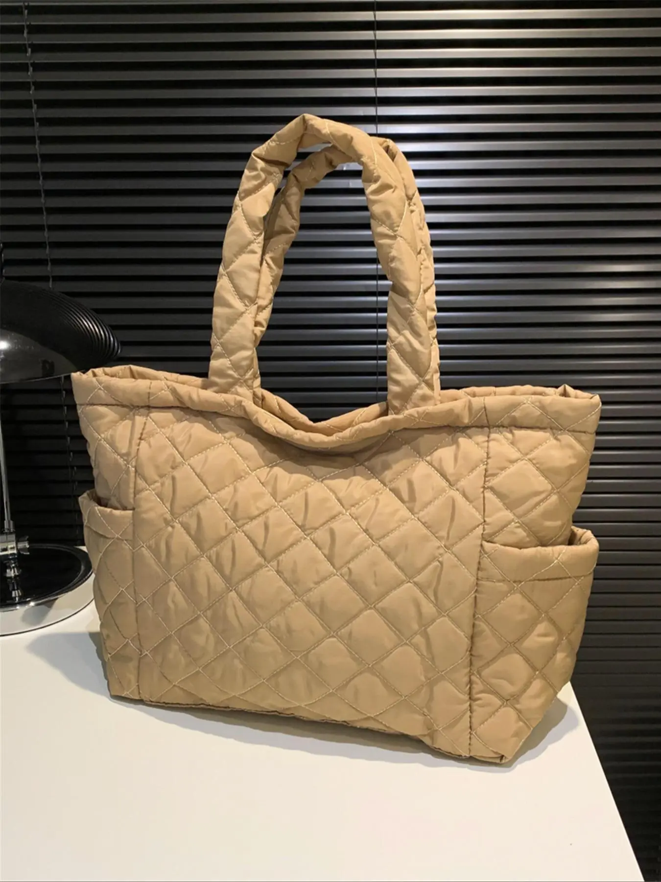 Solid Color Puffer Shoulder Bag with Double Pockets Perfect for Valentine's Day Gift, Large Capacity Tote Bag with Water Bottle Pocket, Rhombus Embossed Quilted Shoulder Bag, Casual Commuter Bag, Daily Commuter Bag