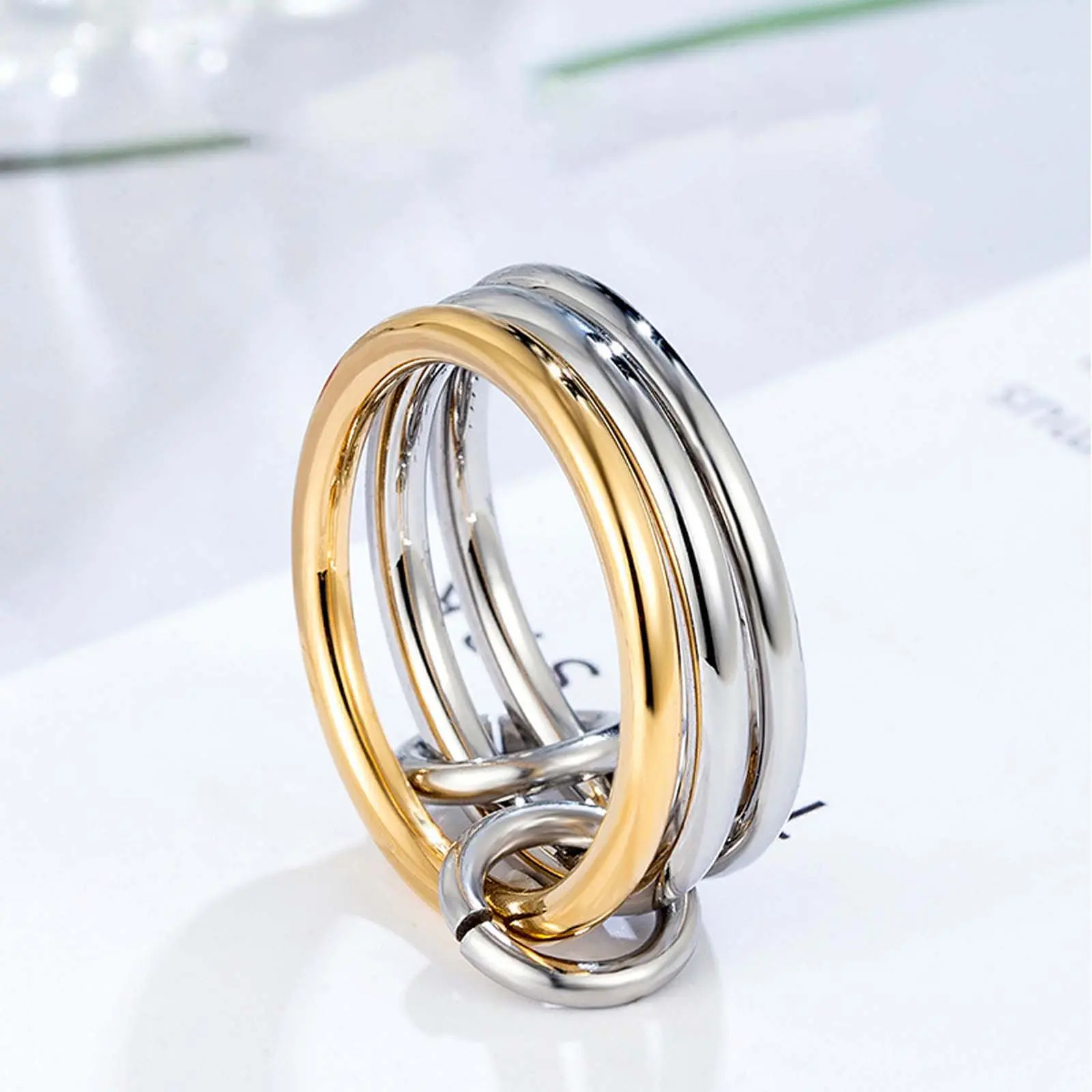 Three-band stacking rings - Mixed interlocking stacking - Two-tone stacking index finger rings - Fashion accessories for everyday wear, Golden Stackable Rings, Stacking Ring Set