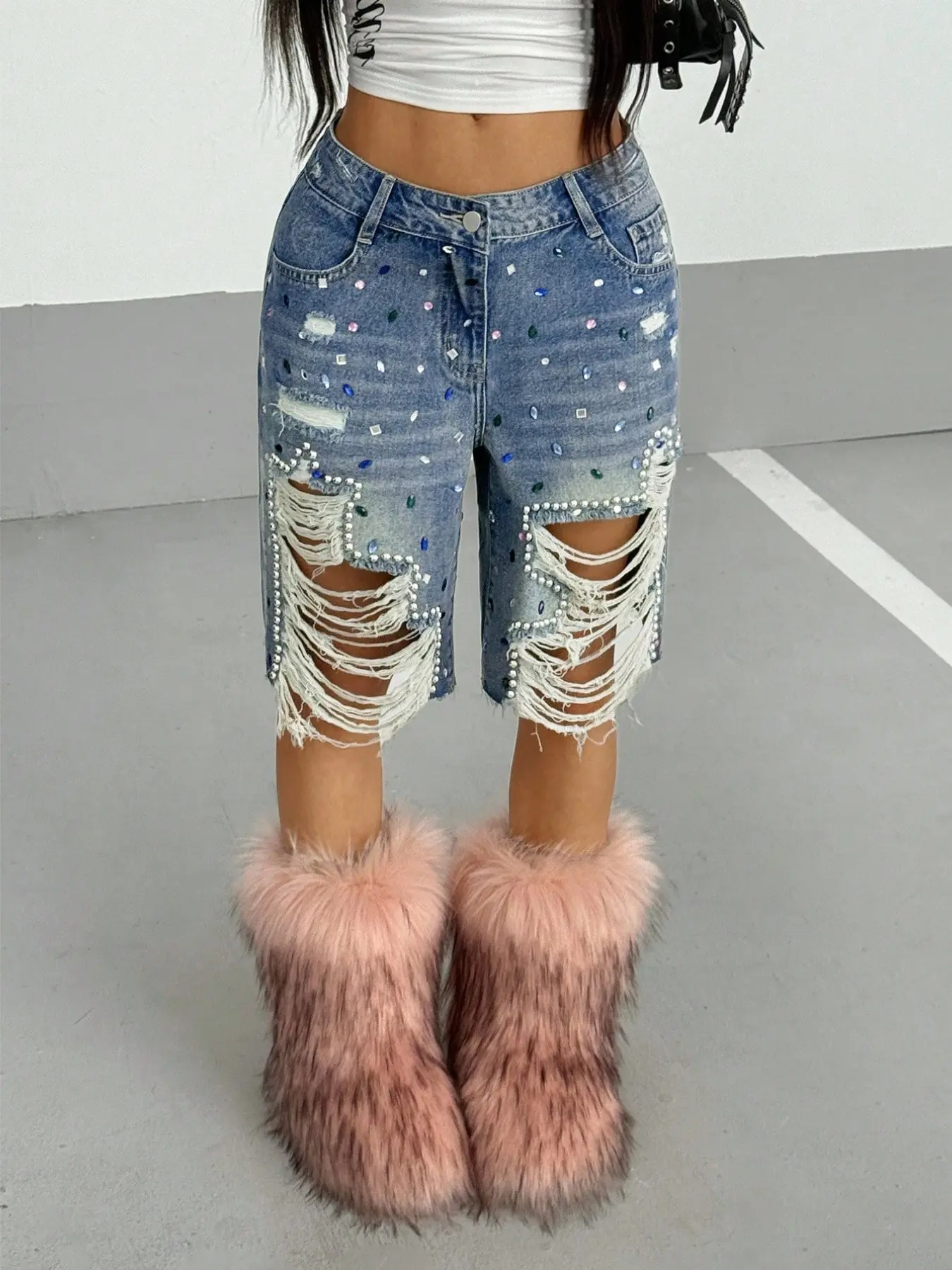 Y2K Trendy Street Style Streetwear Rhinestone Stud Ripped Crop Denim Shorts, Fashion Loose Fit Shorts, Casual Summer Wear, Women's Clothing, Asymmetrical Distressed Shorts