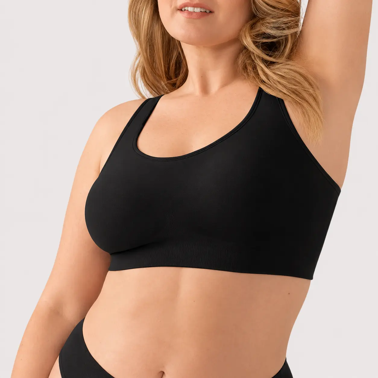 Shapermint Everyday Comfort Straps Wireless Bra with Adjustable Convertible Straps & Seamless Design