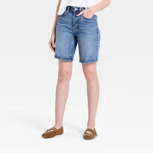 Women's Mid-Rise Bermuda Jeans Shorts - Universal Thread Medium Wash 8