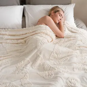 Throw Blankets with Butterfly, Soft Warm Blankets for Lover Mom Father Friends Gifts, Lightweight Fuzzy Blanket for Couch Sofa Bed. 3D Butterfly Jacquard Decorative Throw Blankets, Soft Fuzzy Flannel Blanket Suitable for All Seasons, thick and warm