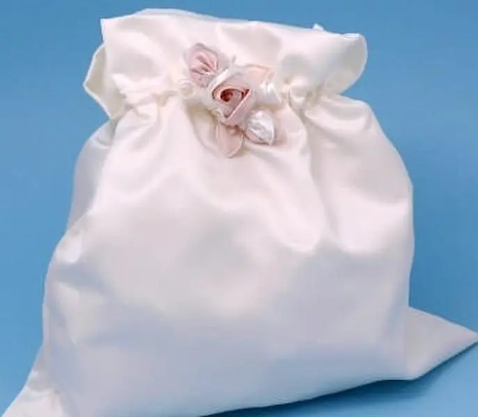 Ivy Lane Design 41MI Ivory Amour Women's Handbag, Floral Silk/Satin Money Bag for Women's Luggage & Bags Collection, Satisfaction Ensured, Beautifully Sculpted Rum, Roses, Light-Colored Women's Handbags