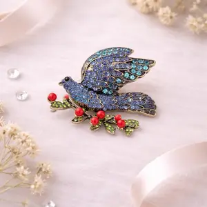 Blue Bird Brooch, Rhinestone Bird Pin, Vintage Style Jewelry, Colorful Statement Brooch, Gift for Her, Nature Inspired Accessory