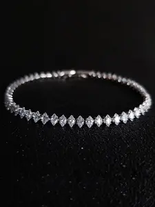 Elegant Rhinestone Decorated Geometric Design Link Bracelet, Rhinestone Bangle Bracelet, Gorgeous Luxury Jewelry for Wedding Party, Fashion Streetwear Accessories for Women