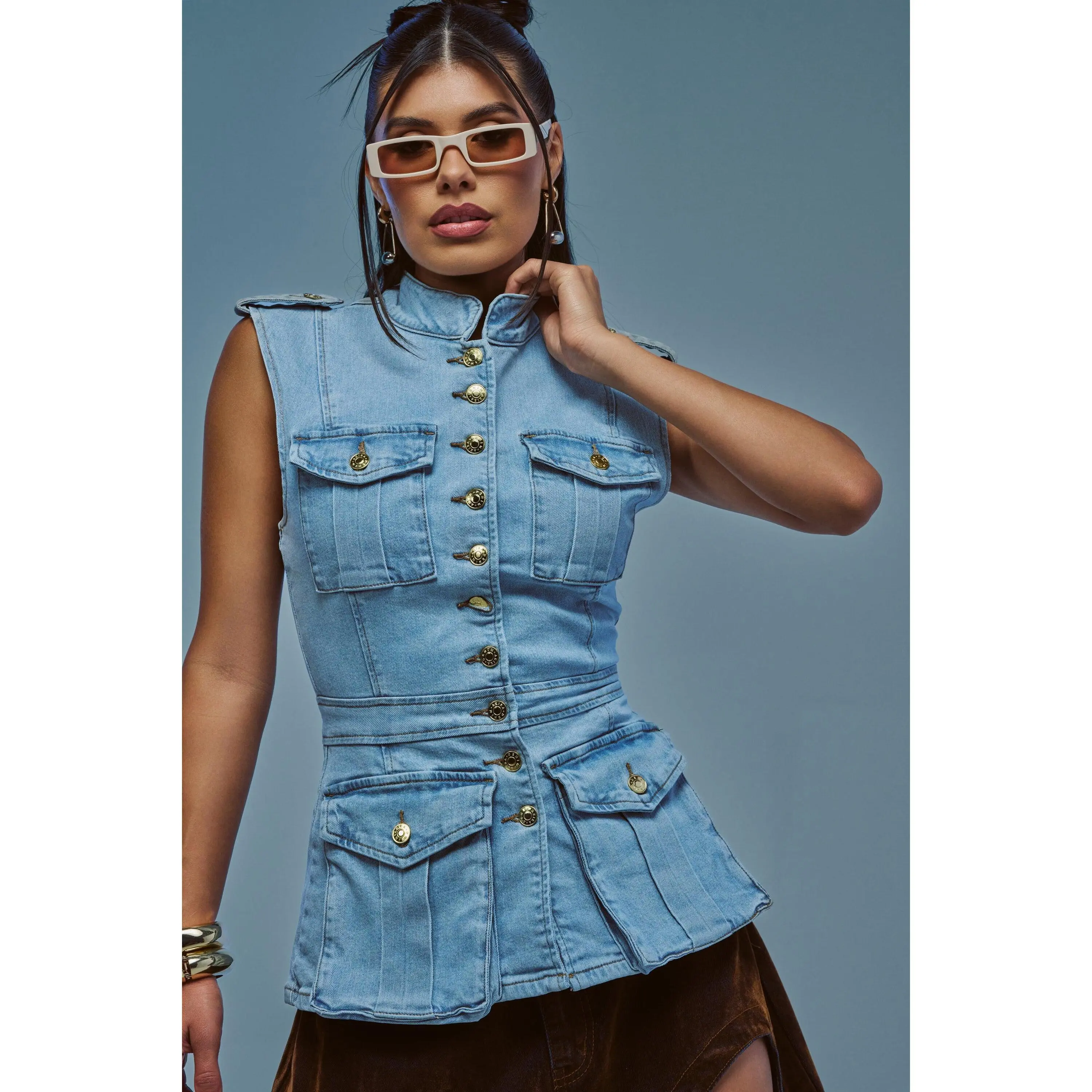 UMI STRETCH DENIM TOP IN LIGHT BLUE DENIM