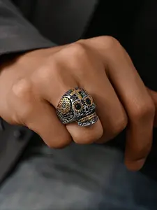 1pc Stainless Steel Inlaid Cubic Zirconia Retro Gothic Skull Pattern Men's Statement Ring Summer Accessory