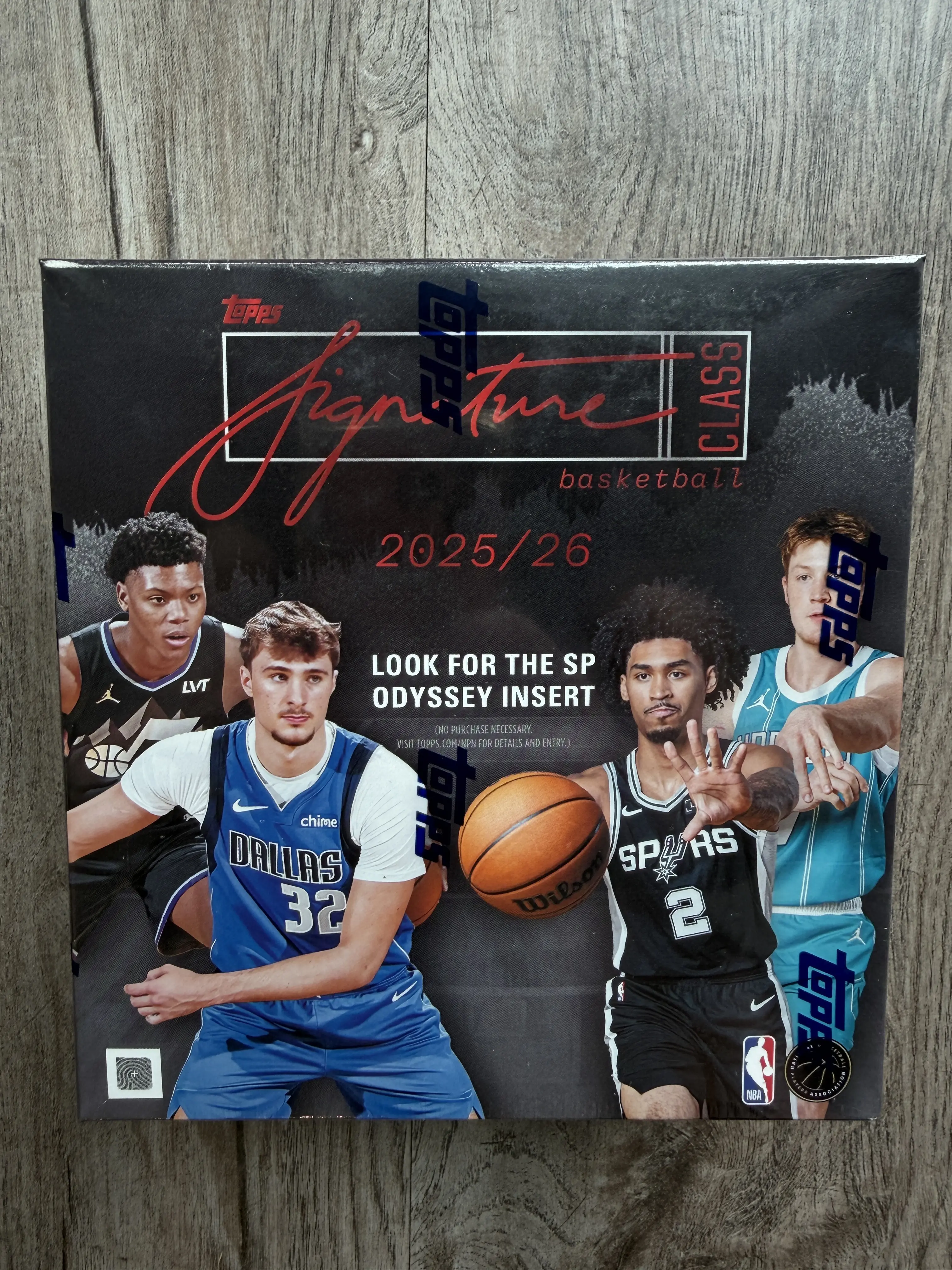 2025-26 TOPPS Signature Class Basketball MEGA BOX