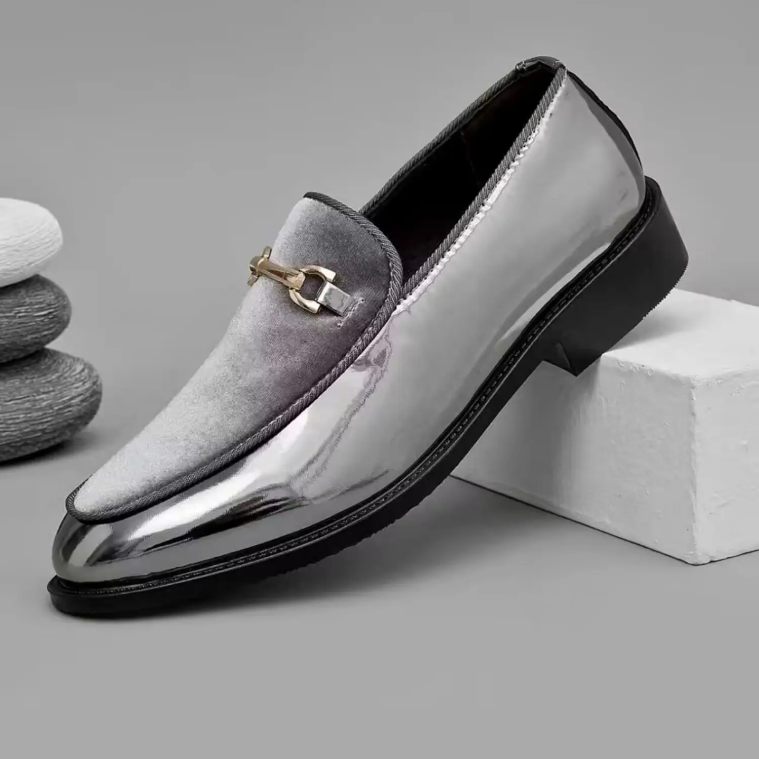 Men Patent Leather Slip On Loafers Pointed Toe Color Block Lightweight Casual Shoes For Wedding Banquet Prom