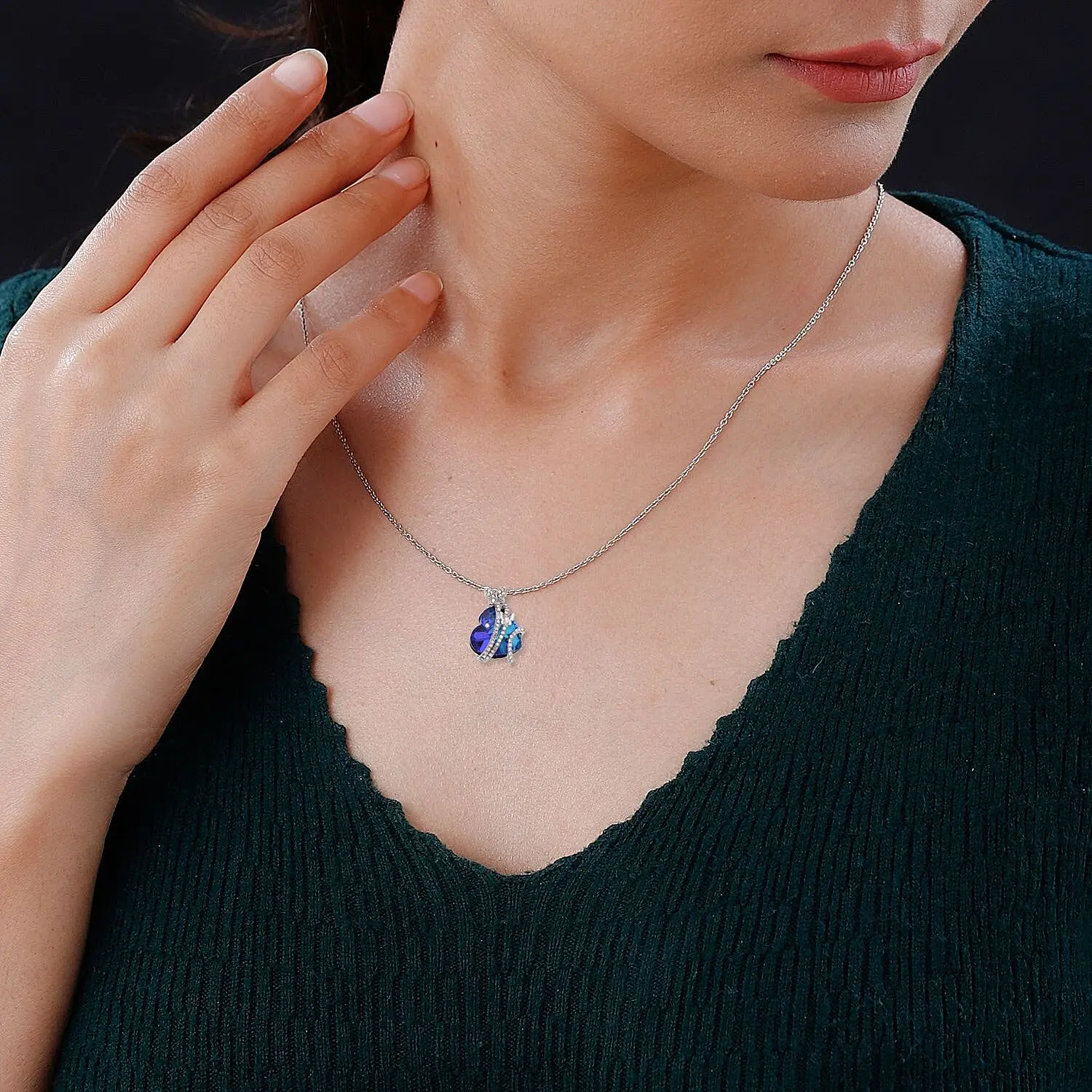 Blue Magic Color Glass and Simulated Mystic White Crystal Fancy Heart Pendant Necklace 20-22 Inches in Silvertone