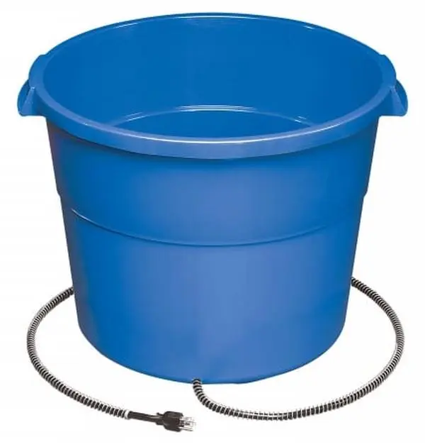 16 Gallon 260 Watt Heated Bucket