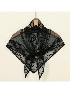 Foreign trade hot-selling embroidered Virgin Mary triangle scarf for women, versatile fashion accessory with single-colored lace shawl scarf