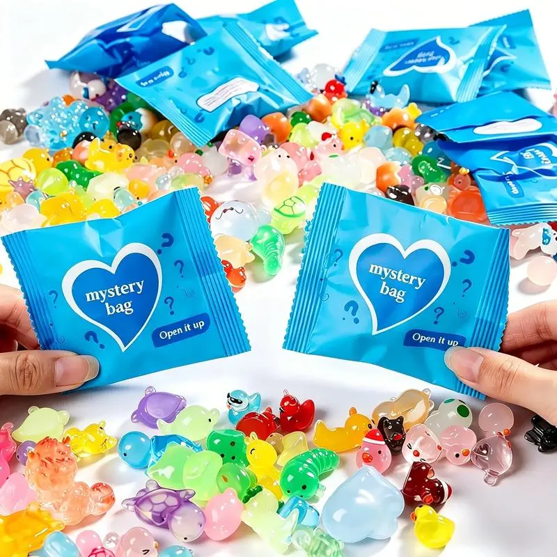 50/100Pcs Mini Resin Animals, Bulk Packaging, Includes Mini Figurines, Suitable For DIY Crafts, Fairy Garden Decorations, Dollhouse Accessories, Party Supplies And Gift Presents Flowers#Mother's Day Bear