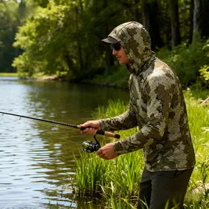 Professional UPF Breathable Camouflage Men's Outdoor Hooded Shirt for Sea Fishing Camping Hiking Lightweight Comfortable XL Size Casein Fiber