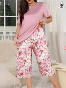 Women's Plus Size Knitted Pajama Set, Floral Print Short Sleeve Top and Seven-Quarter Pants, Casual Loungewear for All Seasons, Casual Sleepwear Set, Soft Knit Pajama