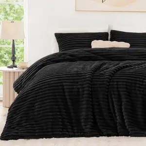 Fluffy Comforter Set - Ultra Soft Faux Fur Stripe Jacquard Comforter, Fleece Bedding Set, Winter Warm Bed Set, Comforter with Pillowcases, Queen/King Size, Easy Care