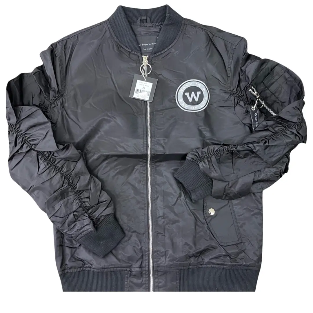 Wavy life jackets