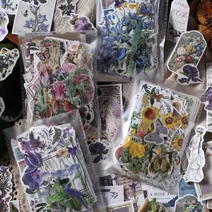 200 Sheets Random Color Scrapbooking Paper Pack, Vintage Floral Design, DIY Journal Decoration, Handmade Craft Supplies