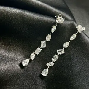 Aretes colgantes con CZ de plata 925