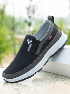 Spring Old Beijing Cloth Shoes for Men, Soft Sole Breathable New Casual Canvas Walking Shoes, Comfortable Slip-On Dad Shoes for Middle Aged and Elderly