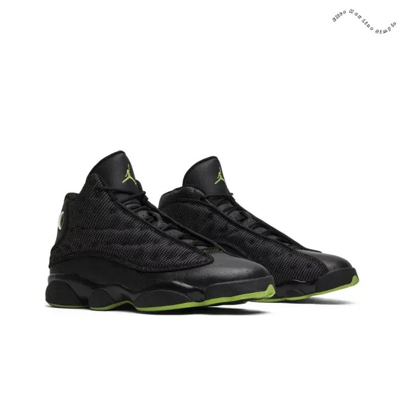 Black and Green High-Top Retro Sneakers with Mesh and Leather Upper for Classic Court Style