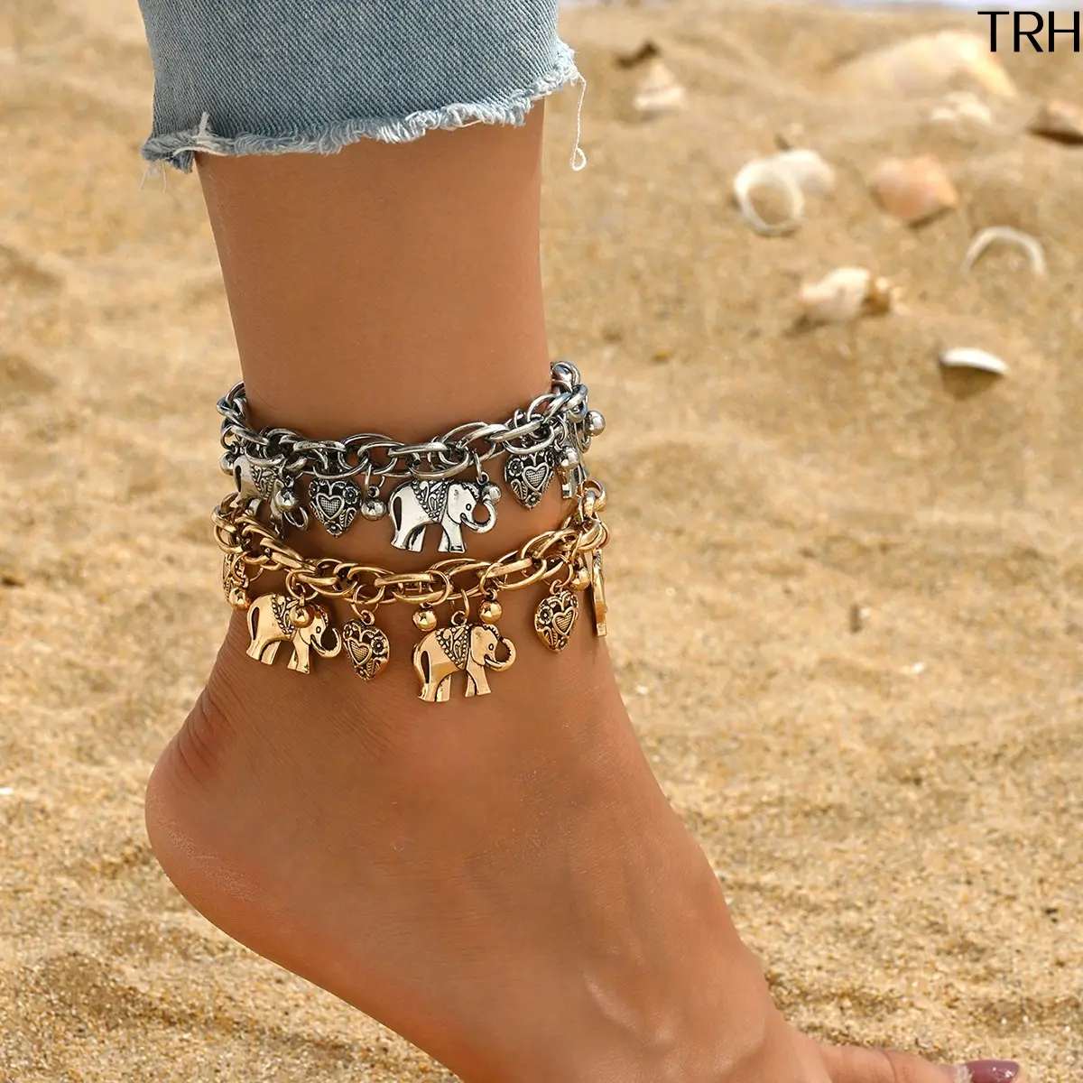 Women's Vintage Carved Elephant Heart Charm Ankle Bracelet - Thick Alloy Chain Anklet with Extension Chain, Boho Summer Beach Foot Jewelry for Holiday Outfits