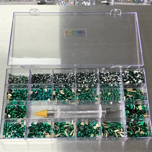 [Emerald Green] Rhinestones set - 20 cells box - 14 big shapes and 6 round shapes