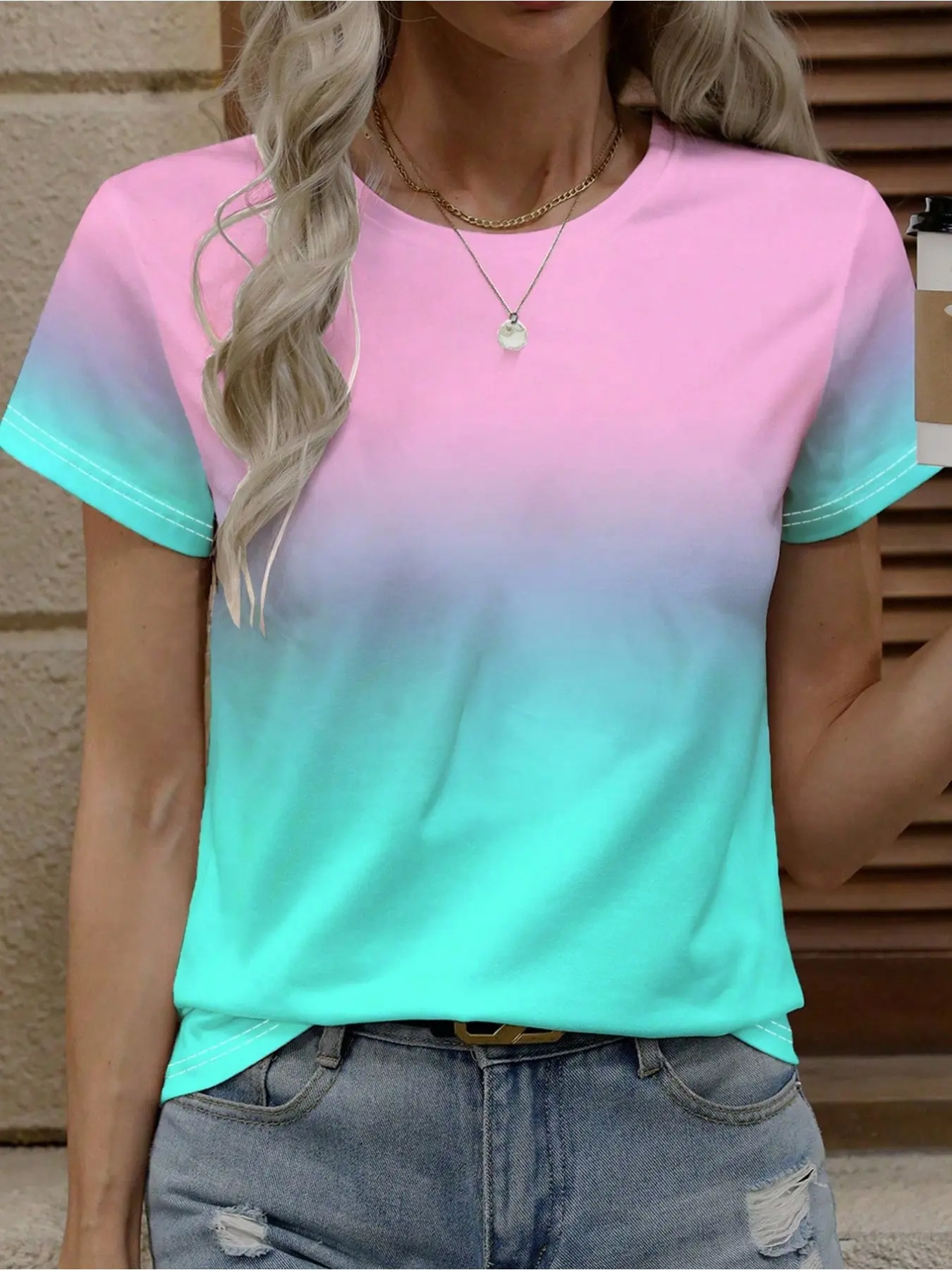 Women's gradient fashion printed Fitted short sleeved T-shirt, suitable for summer casual outdoor wear, machine washable, commuter top, Womenswear