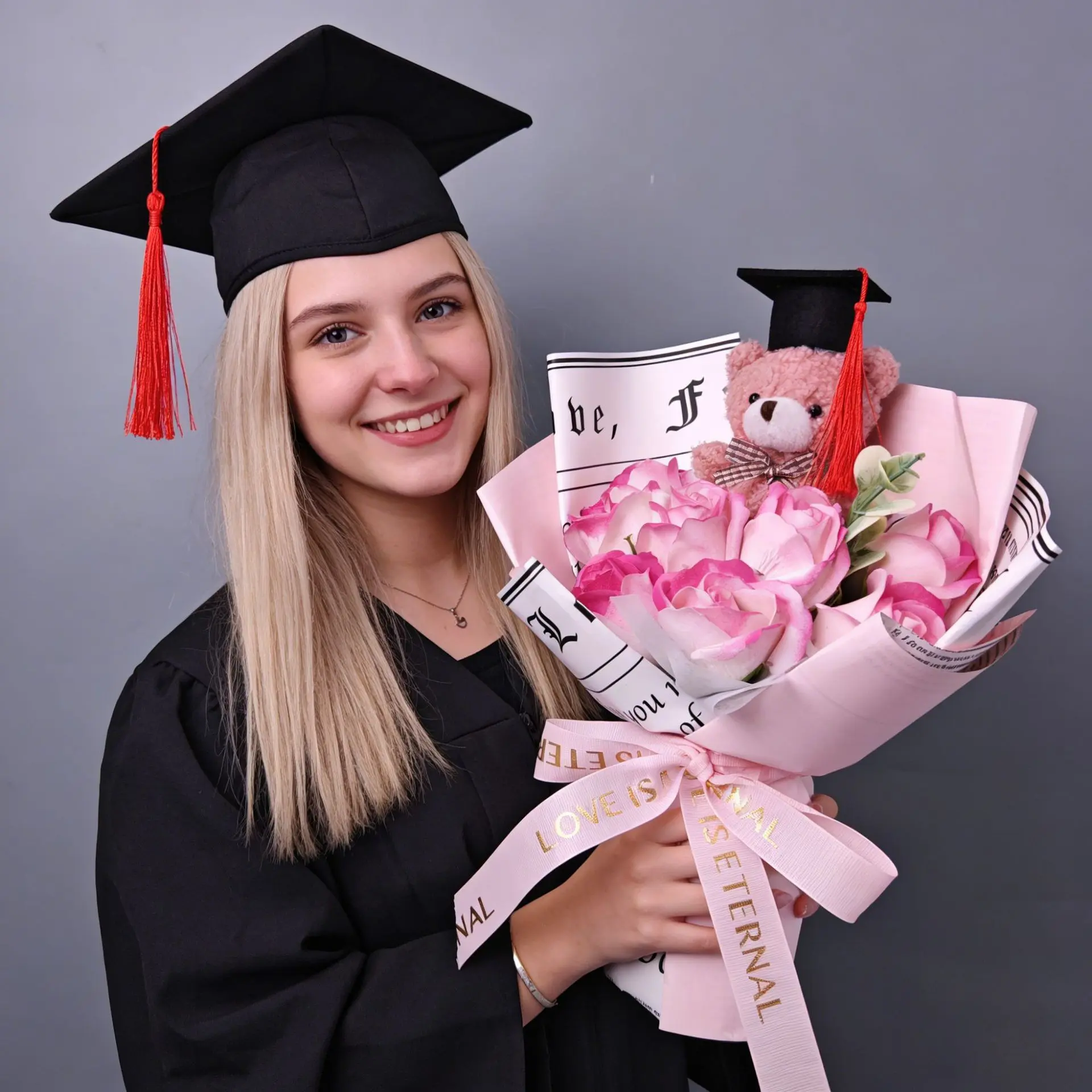Handmade Graduation Bear Bouquet, Pink Rose Style Artificial Flowers with Teddy Bear Cap Decor, Keepsake Gift for Classmate, Best Friend and Graduate, Grad Party Favors, Custom Graduation Gift, Decorative Gifts, Hs Graduation Gifts