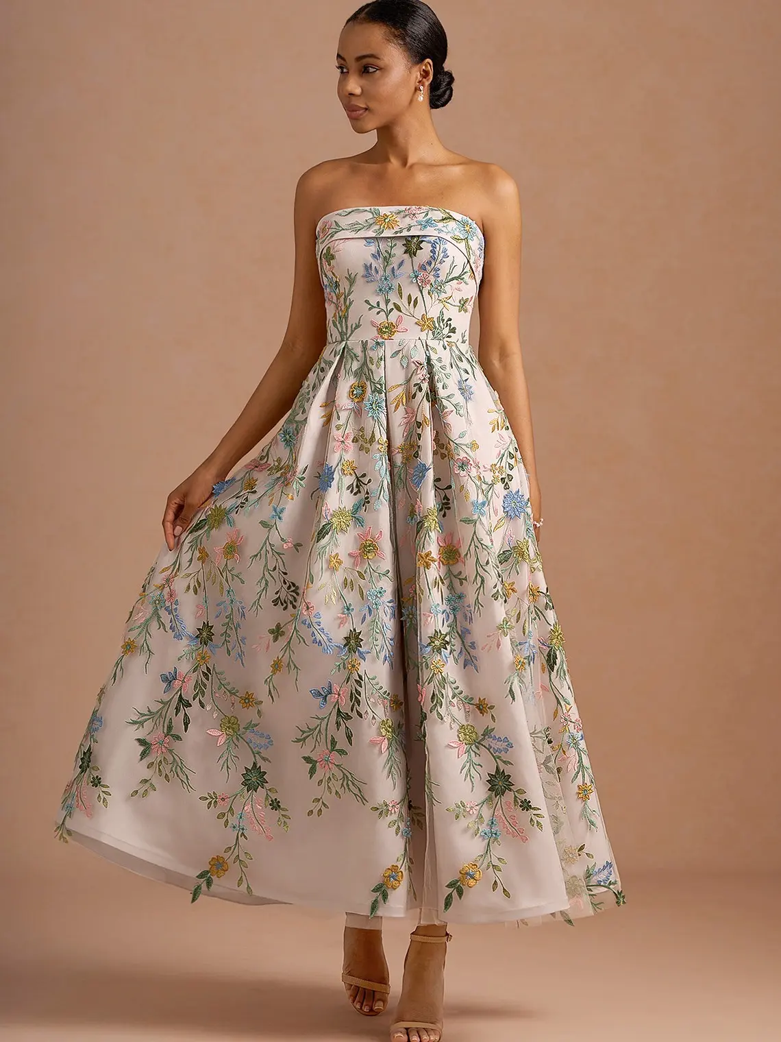 AZAZIE Women's Evangeline Sleeveless 3D Floral Lace Corset Bandeau Bridesmaid Dress, Elegant Embroidered Maxi Dress for Wedding Guests, Elegant Dresses